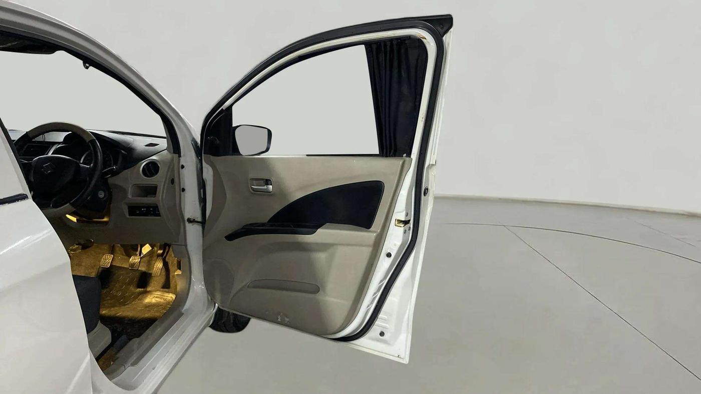 2017 Maruti Celerio VXI (O) CNG, CNG, Manual, 79,787 km, RHS Front Door