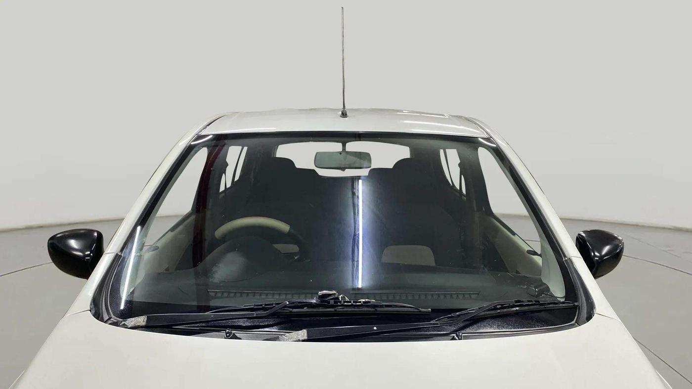 2017 Maruti Celerio VXI (O) CNG, CNG, Manual, 79,787 km, Front Windshield