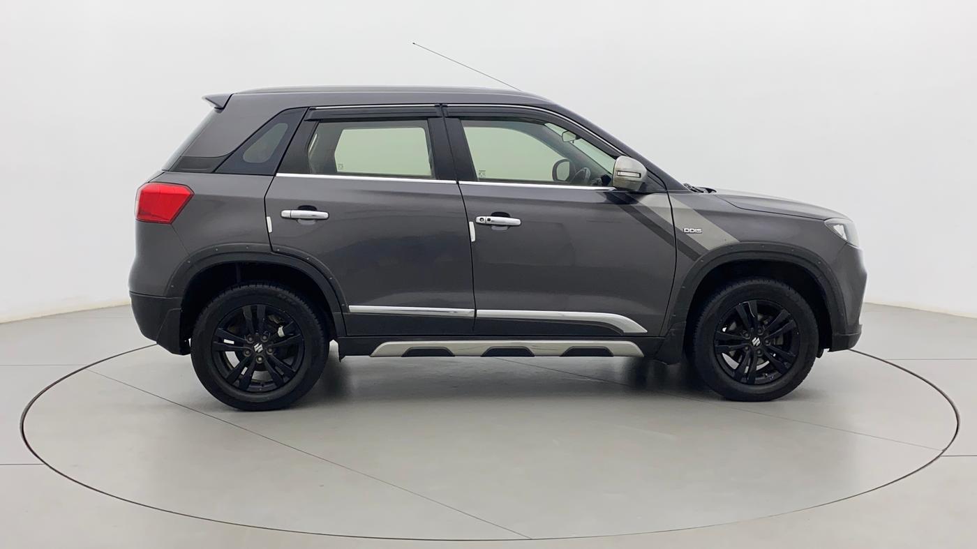 2018 Maruti Vitara Brezza ZDI PLUS AMT, Diesel, Automatic, 89,730 km, Right Side View