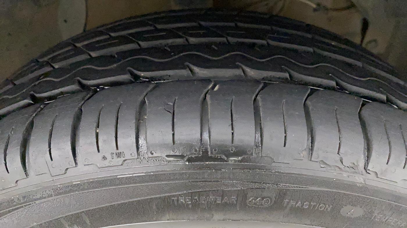 2018 Maruti Vitara Brezza ZDI PLUS AMT, Diesel, Automatic, 89,730 km, Right Front Tyre Tread