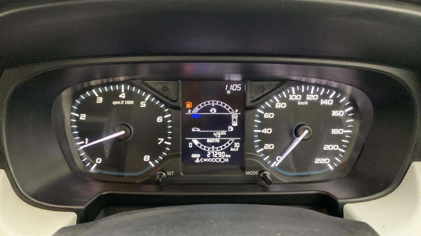 2023 Tata PUNCH PURE MT, Petrol, Manual, 27,253 km, Odometer Image