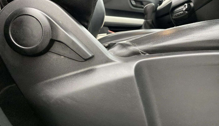2023 Tata PUNCH PURE MT, Petrol, Manual, 27,253 km, Driver Side Adjustment Panel