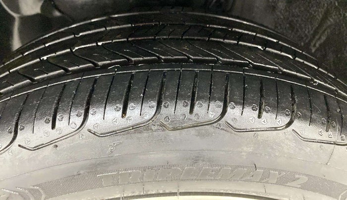 2017 Hyundai i20 Active 1.2 S, Petrol, Manual, 62,082 km, Left Front Tyre Tread
