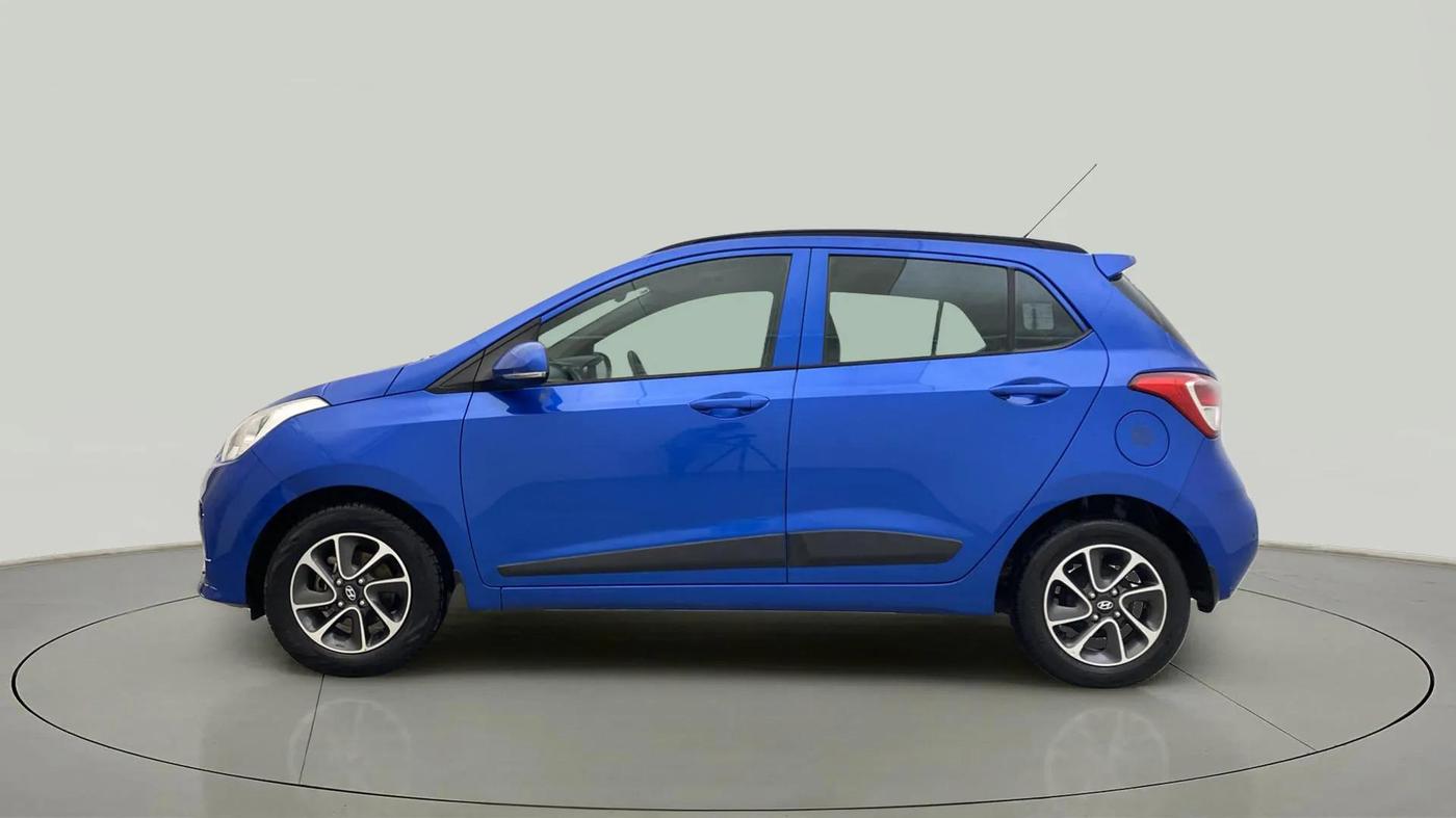 2019 Hyundai Grand i10 SPORTZ AT 1.2 KAPPA VTVT, Petrol, Automatic, 30,336 km, Left Side