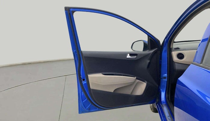 2019 Hyundai Grand i10 SPORTZ AT 1.2 KAPPA VTVT, Petrol, Automatic, 30,278 km, LHS Front Door