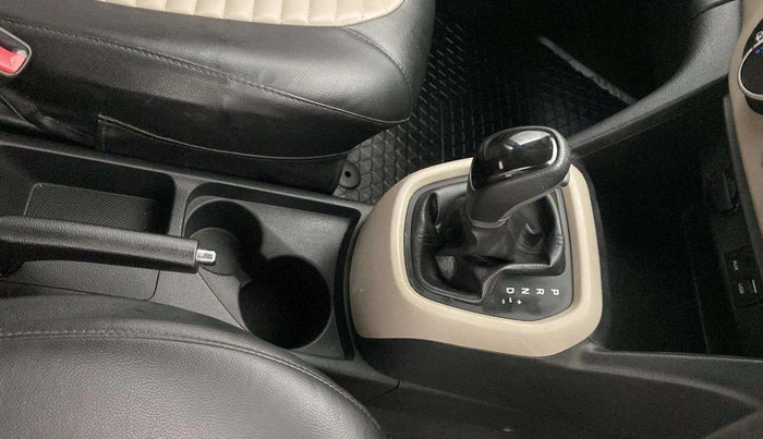 2019 Hyundai Grand i10 SPORTZ AT 1.2 KAPPA VTVT, Petrol, Automatic, 30,278 km, Gear Lever