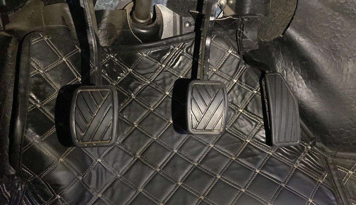 2023 Maruti New Wagon-R VXI 1.0, Petrol, Manual, 12,708 km, Pedals
