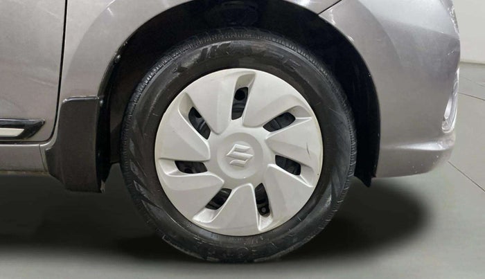 2021 Maruti Celerio VXI CNG, CNG, Manual, 33,710 km, Right Front Wheel