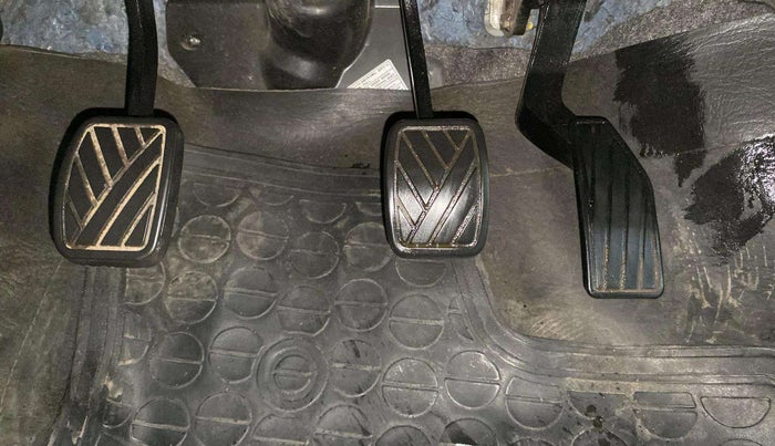 2021 Maruti Celerio VXI CNG, CNG, Manual, 33,710 km, Pedals