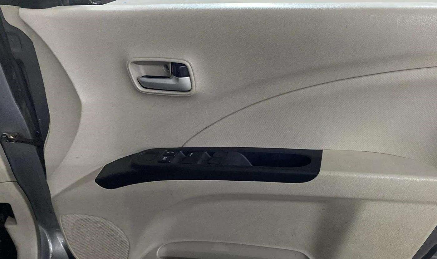 2021 Maruti Celerio VXI CNG, CNG, Manual, 33,765 km, Driver Side Door Panels Control