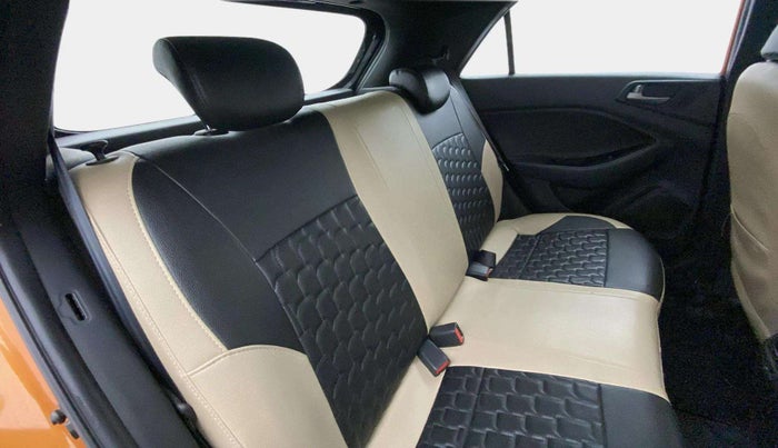 2018 Hyundai Elite i20 ASTA 1.2 DUAL TONE, Petrol, Manual, 76,287 km, Right Side Rear Door Cabin