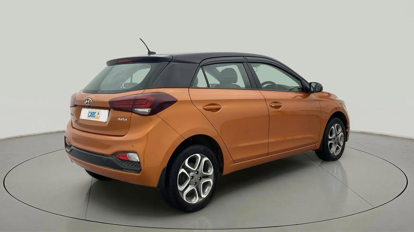 2018 Hyundai Elite i20 ASTA 1.2 DUAL TONE, Petrol, Manual, 76,484 km, Right Back Diagonal