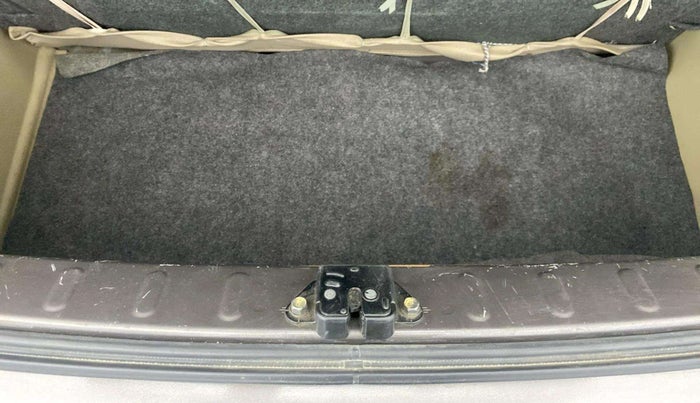 2014 Honda Brio V MT, Petrol, Manual, 24,291 km, Boot Inside