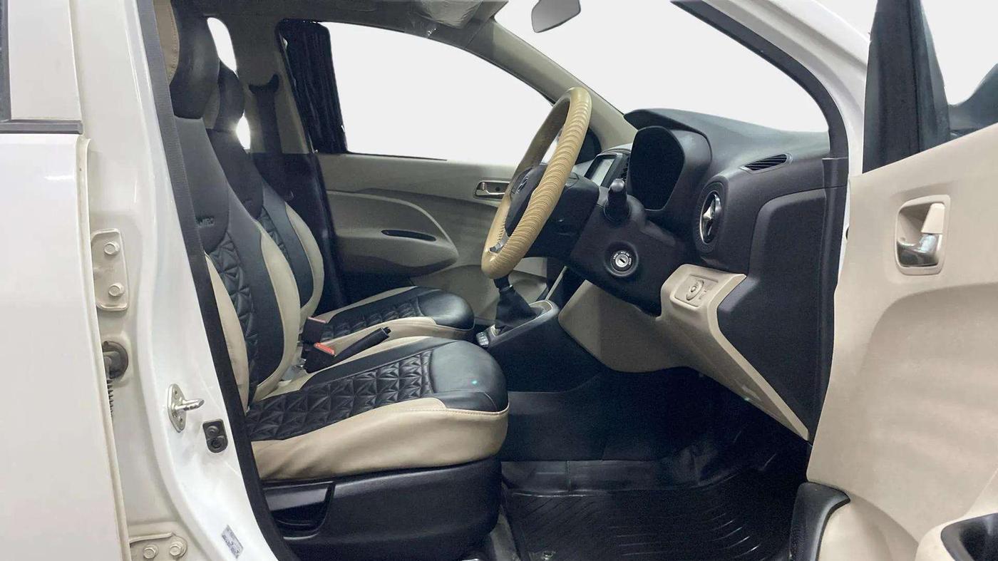 2019 Hyundai NEW SANTRO SPORTZ MT, Petrol, Manual, 20,033 km, Right Side Front Door Cabin