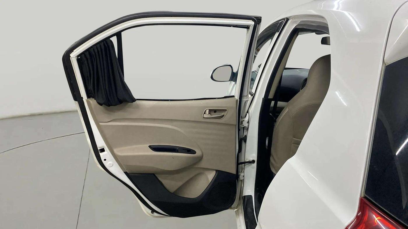 2019 Hyundai NEW SANTRO SPORTZ MT, Petrol, Manual, 20,033 km, LHS Rear Door