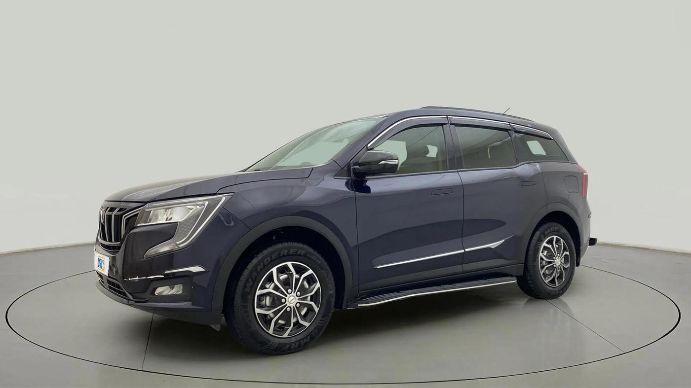 2023 Mahindra XUV700 MX P MT 5 STR, Petrol, Manual, 8,552 km, Left Front Diagonal