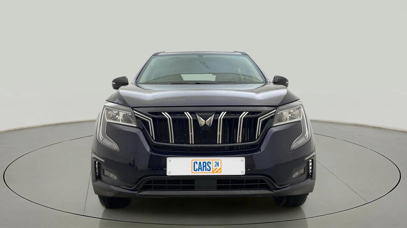 2023 Mahindra XUV700 MX P MT 5 STR, Petrol, Manual, 8,552 km, Front