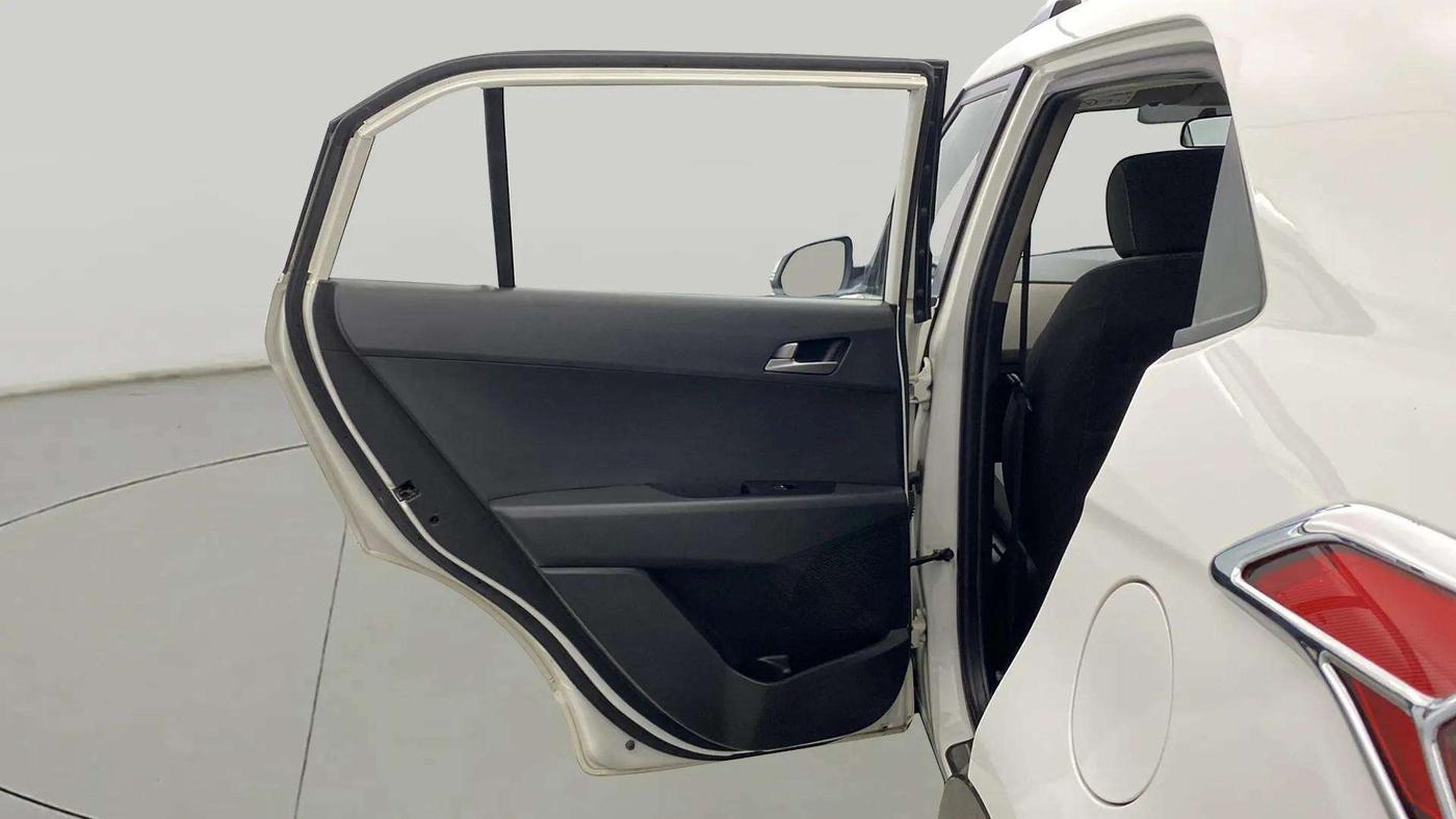 2015 Hyundai Creta SX PLUS 1.6 PETROL, Petrol, Manual, 58,843 km, LHS Rear Door