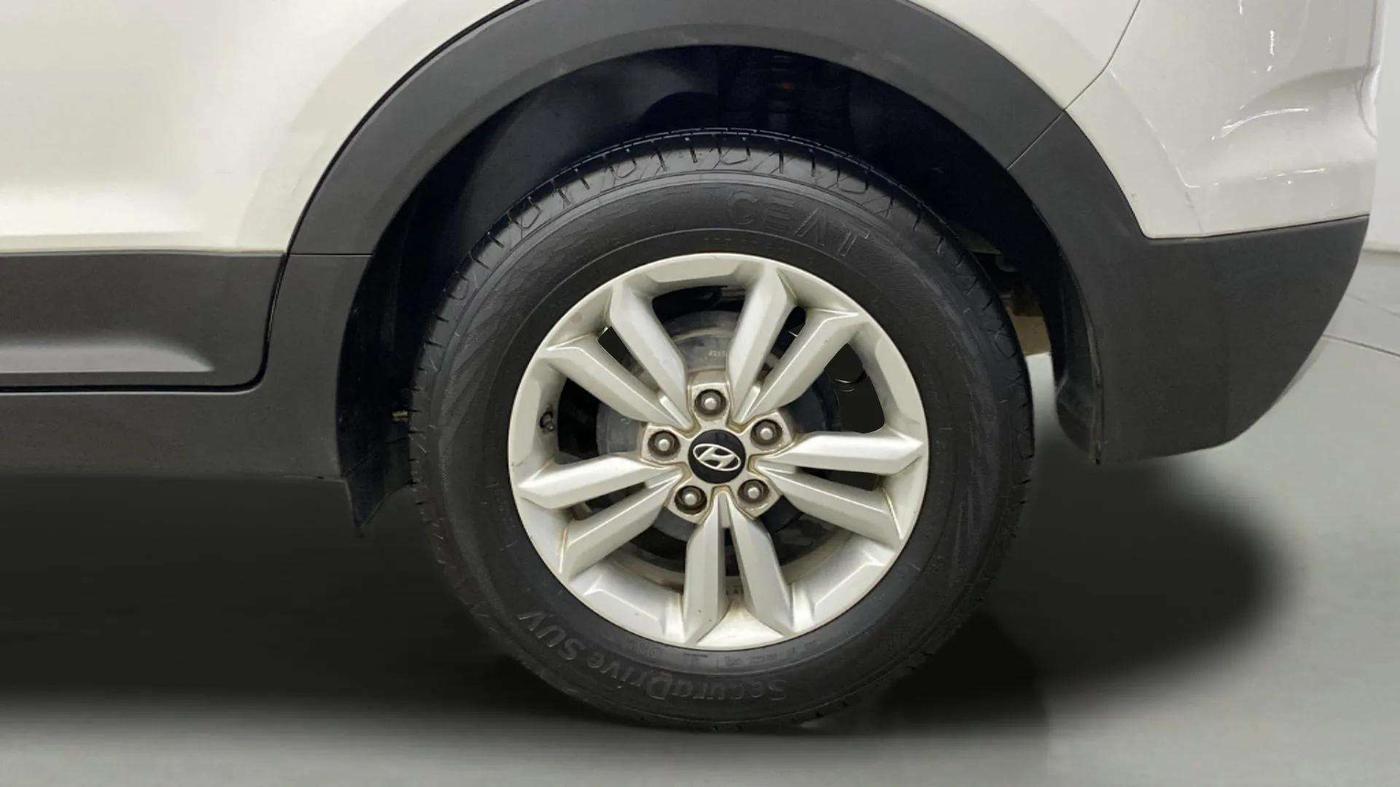 2015 Hyundai Creta SX PLUS 1.6 PETROL, Petrol, Manual, 58,843 km, Left Rear Wheel