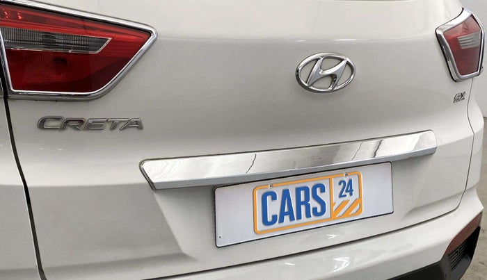 2015 Hyundai Creta SX PLUS 1.6 PETROL, Petrol, Manual, 58,731 km, Dicky (Boot door) - Size <= 2 inch