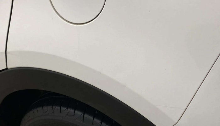 2015 Hyundai Creta SX PLUS 1.6 PETROL, Petrol, Manual, 58,731 km, Left quarter panel - Slightly dented