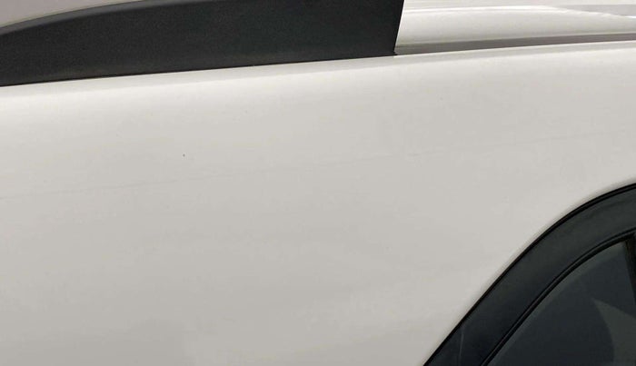 2015 Hyundai Creta SX PLUS 1.6 PETROL, Petrol, Manual, 58,731 km, Right C pillar - Minor scratches