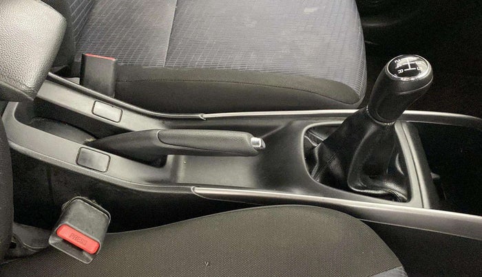 2021 Maruti Baleno ZETA PETROL 1.2, Petrol, Manual, 40,067 km, Gear Lever