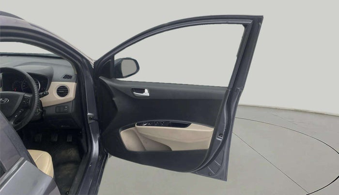2017 Hyundai Grand i10 SPORTZ (O) 1.2 KAPPA VTVT, Petrol, Manual, 36,976 km, RHS Front Door