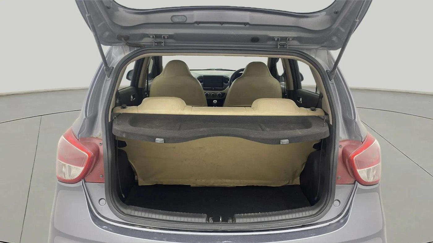 2017 Hyundai Grand i10 SPORTZ (O) 1.2 KAPPA VTVT, Petrol, Manual, 36,676 km, Boot Open Zoomed View