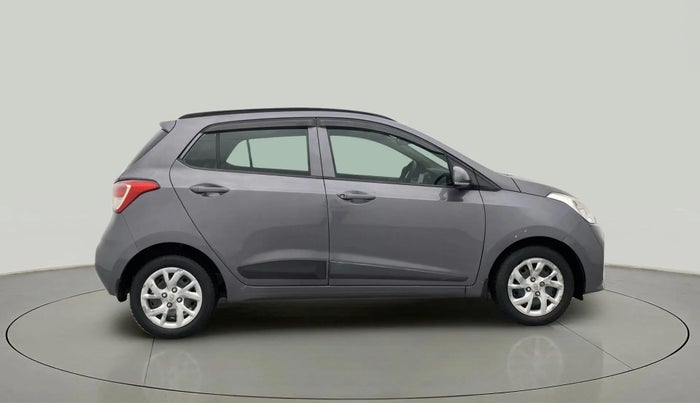 2017 Hyundai Grand i10 SPORTZ (O) 1.2 KAPPA VTVT, Petrol, Manual, 36,976 km, Right Side View