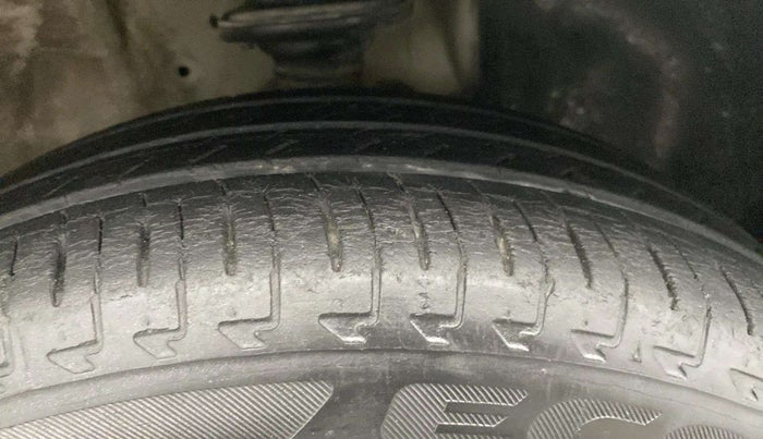 2019 Maruti IGNIS ZETA 1.2, Petrol, Manual, 12,343 km, Right Front Tyre Tread