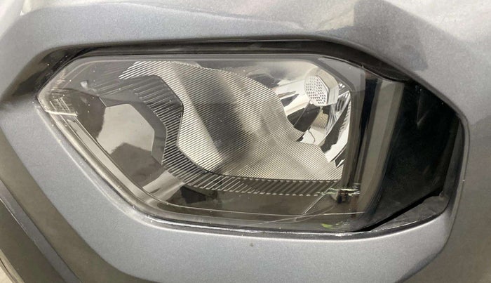 2022 Tata PUNCH PURE MT, CNG, Manual, 43,690 km, Right headlight - Minor scratches