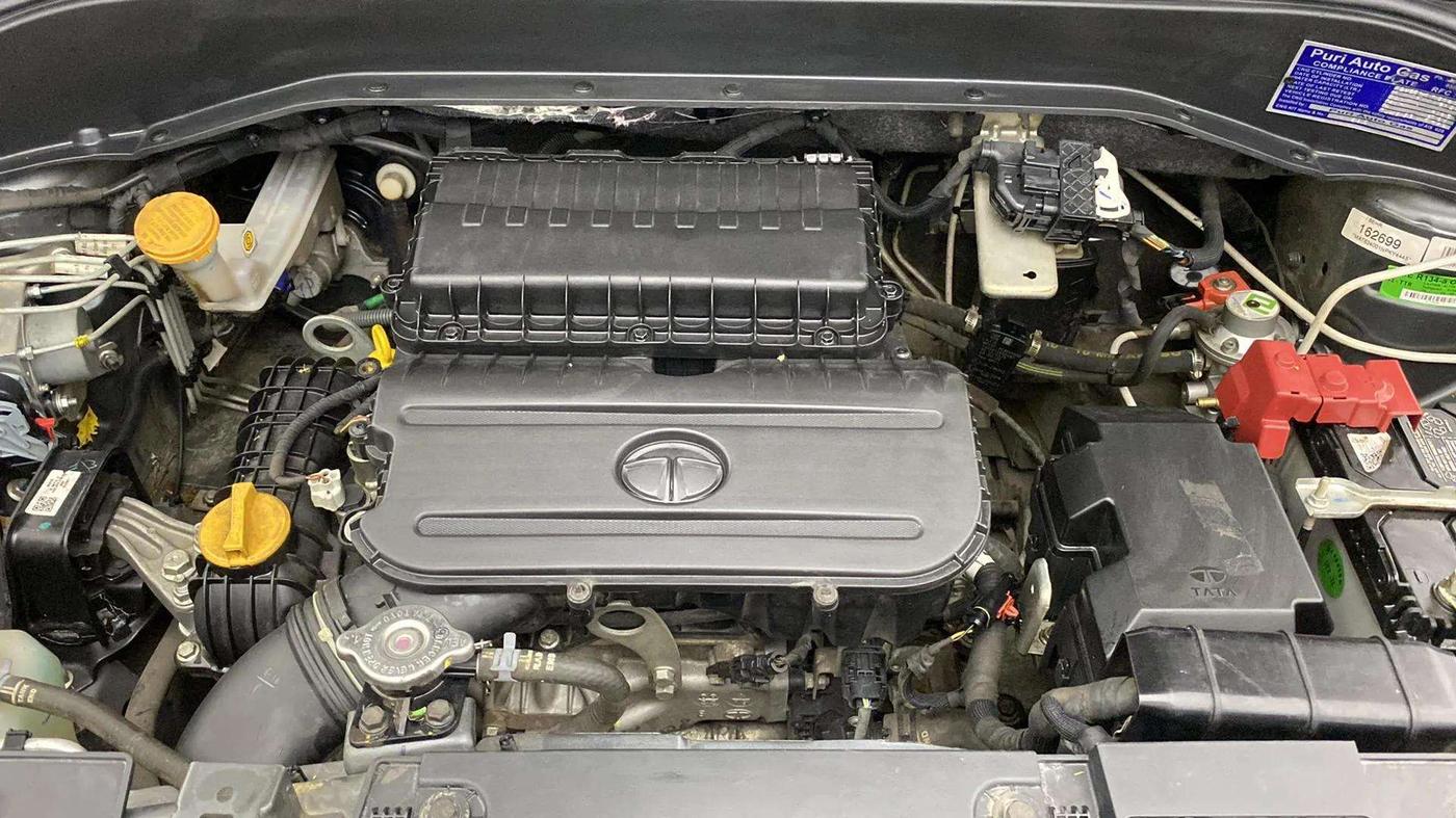 2022 Tata PUNCH PURE MT, CNG, Manual, 43,794 km, Engine View