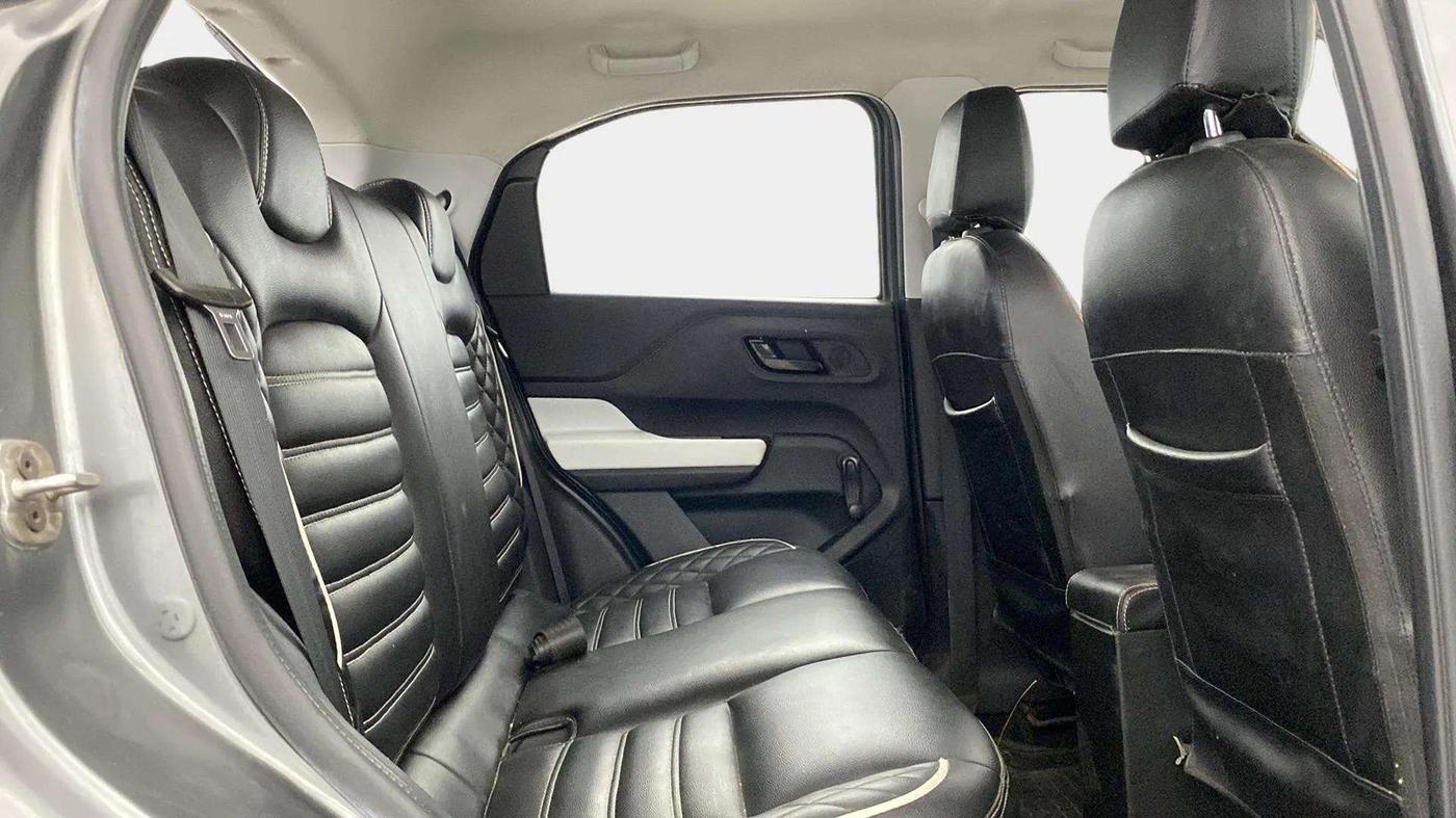 2022 Tata PUNCH PURE MT, CNG, Manual, 43,794 km, Right Side Rear Door Cabin