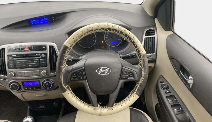 2013 Hyundai i20 SPORTZ 1.2, Petrol, Manual, 37,522 km, Steering Wheel Close Up