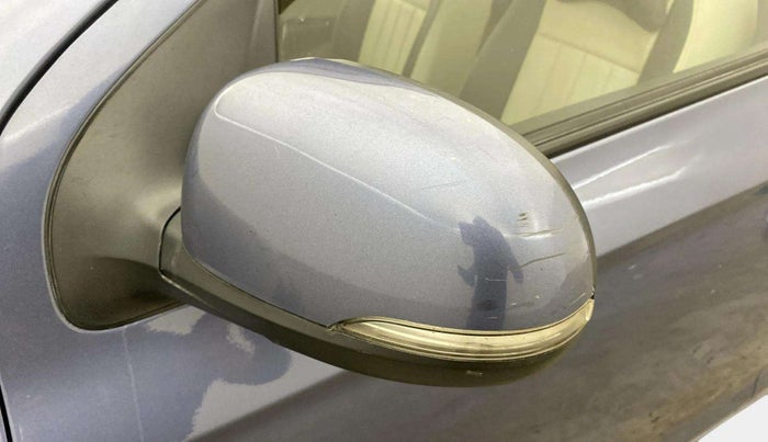 2013 Hyundai i20 SPORTZ 1.2, Petrol, Manual, 37,522 km, Left rear-view mirror - Indicator light has minor damage