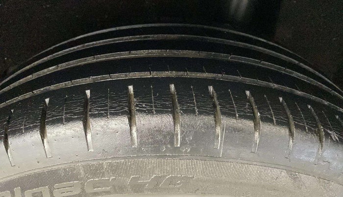 2016 Maruti Baleno ZETA PETROL 1.2, Petrol, Manual, 65,646 km, Left Rear Tyre Tread