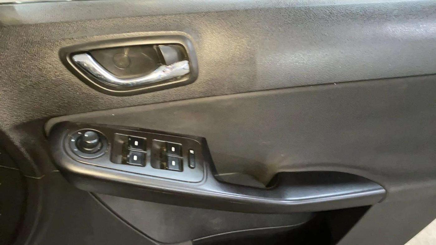 2015 Tata Zest XTA F-TRONIC DIESEL, Diesel, Automatic, 79,542 km, Driver Side Door Panels Control