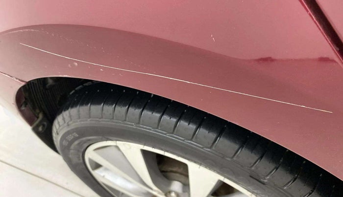 2014 Hyundai Verna FLUIDIC 1.6 VTVT SX, Petrol, Manual, 77,911 km, Right quarter panel - Minor scratches