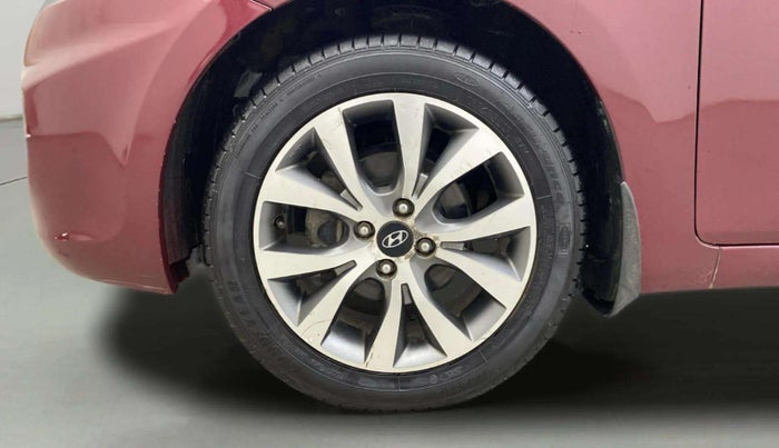 2014 Hyundai Verna FLUIDIC 1.6 VTVT SX, Petrol, Manual, 77,911 km, Left Front Wheel