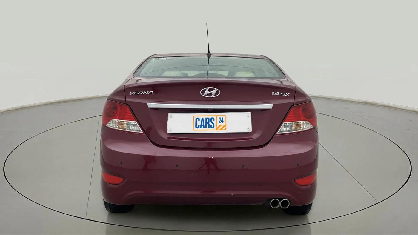 2014 Hyundai Verna FLUIDIC 1.6 VTVT SX, Petrol, Manual, 78,035 km, Back/Rear
