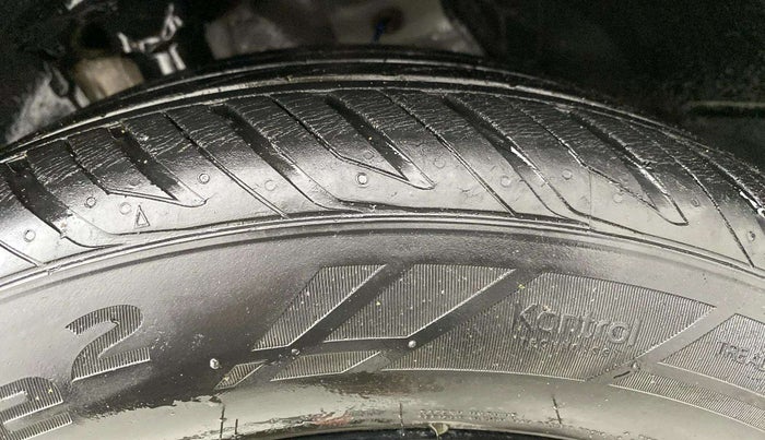 2019 Honda Civic 1.8L I-VTEC V CVT, Petrol, Automatic, 5,161 km, Left Front Tyre Tread