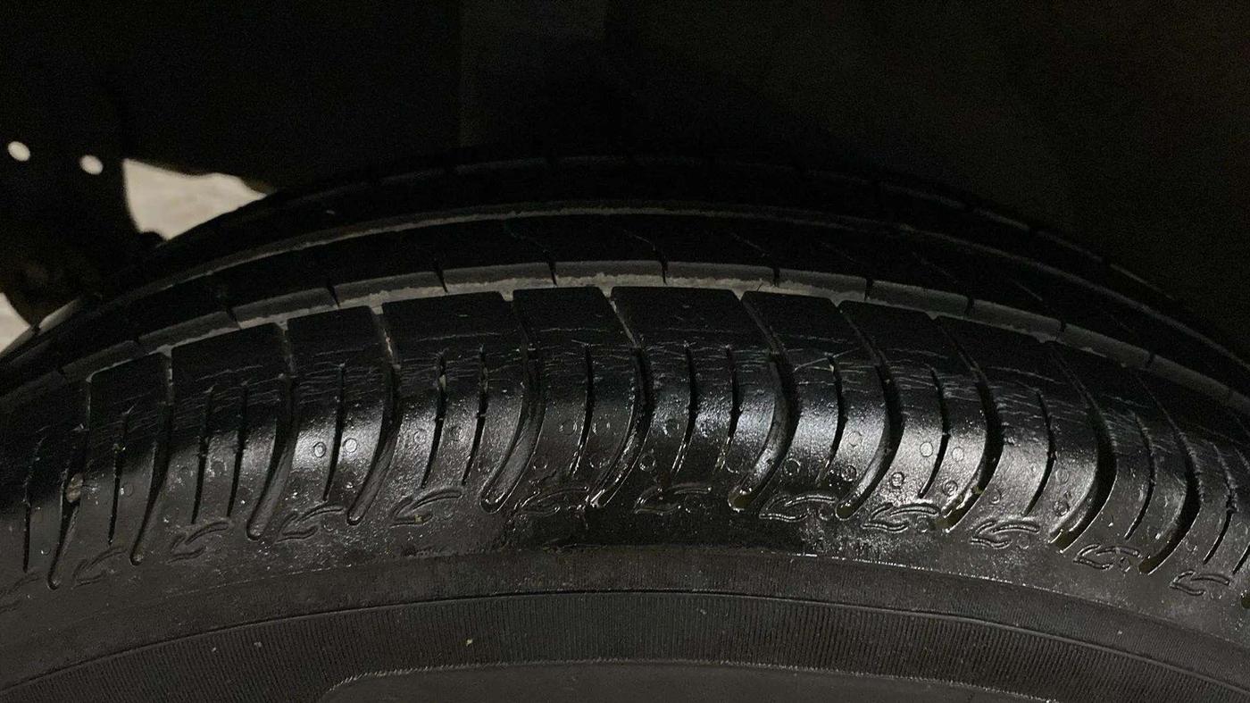 2020 Maruti S PRESSO VXI PLUS AMT, Petrol, Automatic, 20,653 km, Right Rear Tyre Tread