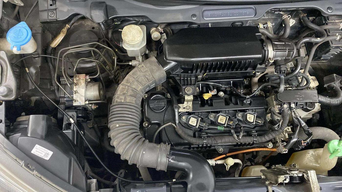 2020 Maruti S PRESSO VXI PLUS AMT, Petrol, Automatic, 20,653 km, Engine View - Right
