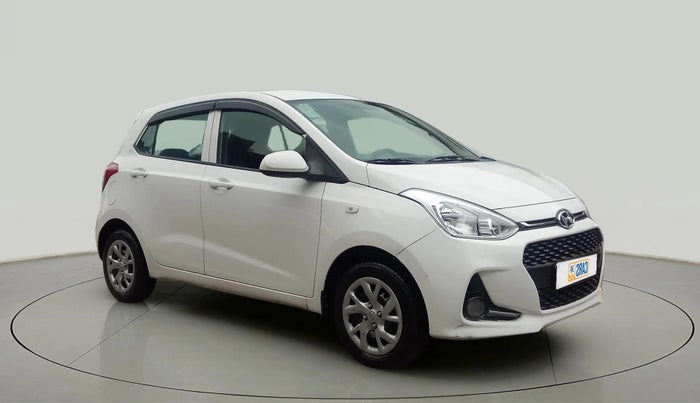 2017 Hyundai Grand i10 SPORTZ 1.2 KAPPA VTVT, Petrol, Manual, 15,742 km, Right Front Diagonal