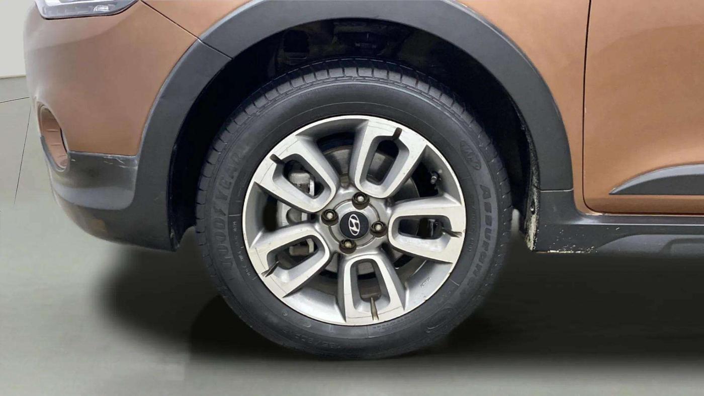 2016 Hyundai i20 Active 1.2 SX, Petrol, Manual, 81,395 km, Left Front Wheel