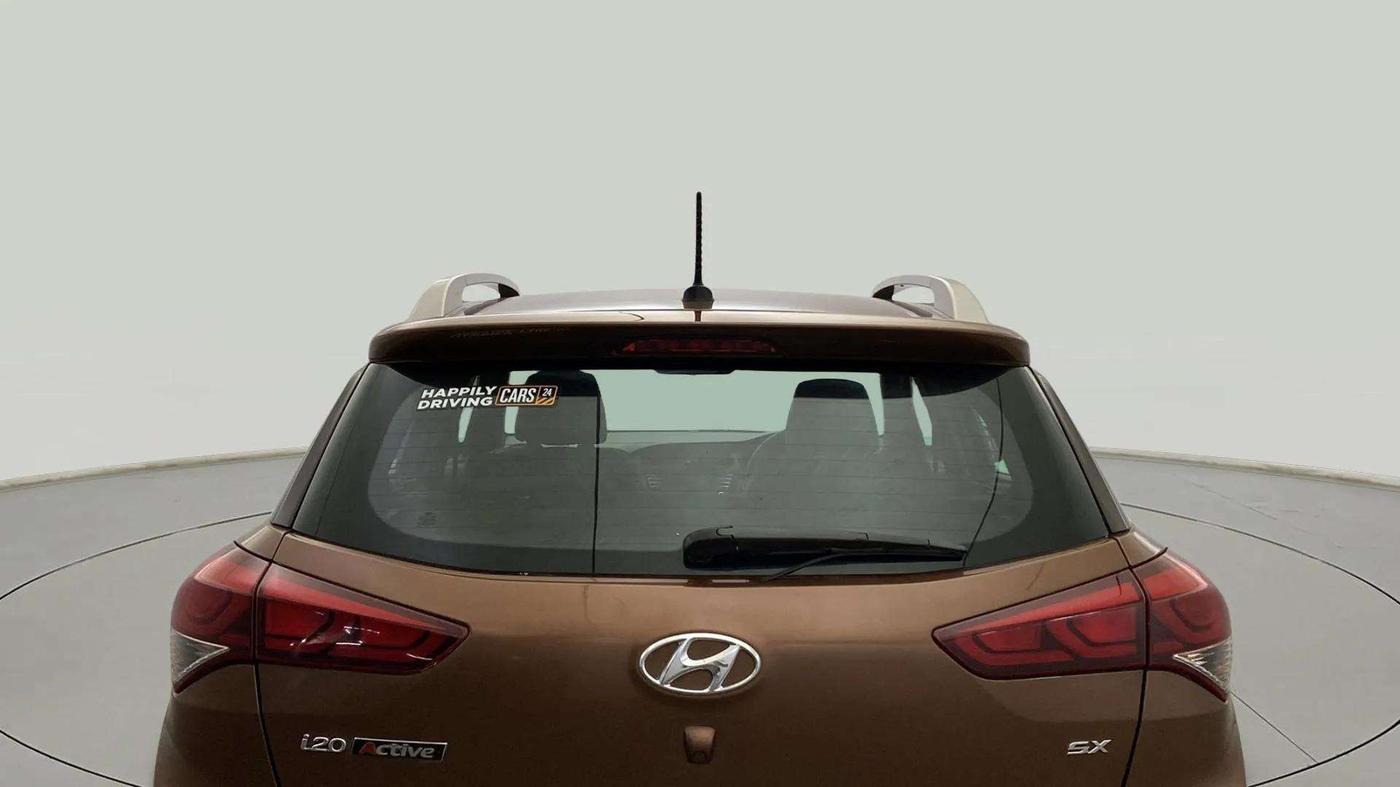 2016 Hyundai i20 Active 1.2 SX, Petrol, Manual, 81,395 km, Rear Windshield