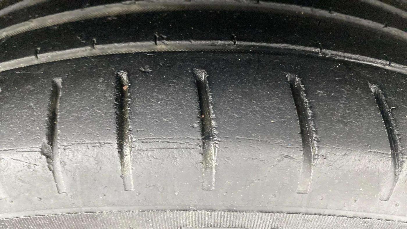 2021 Maruti Baleno ZETA PETROL 1.2, Petrol, Manual, 82,246 km, Right Front Tyre Tread