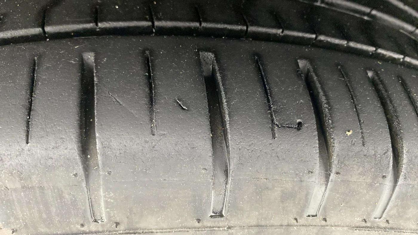 2021 Maruti Baleno ZETA PETROL 1.2, Petrol, Manual, 82,246 km, Left Front Tyre Tread