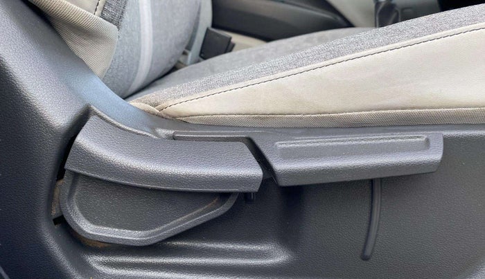 2019 Hyundai GRAND I10 NIOS ASTA 1.2 KAPPA VTVT, Petrol, Manual, 30,547 km, Driver Side Adjustment Panel